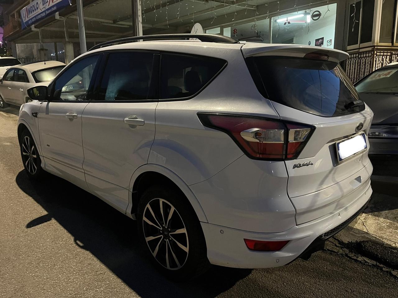 Ford Kuga 2.0 TDCI 150 CV S&S 4WD Powershift ST-Line