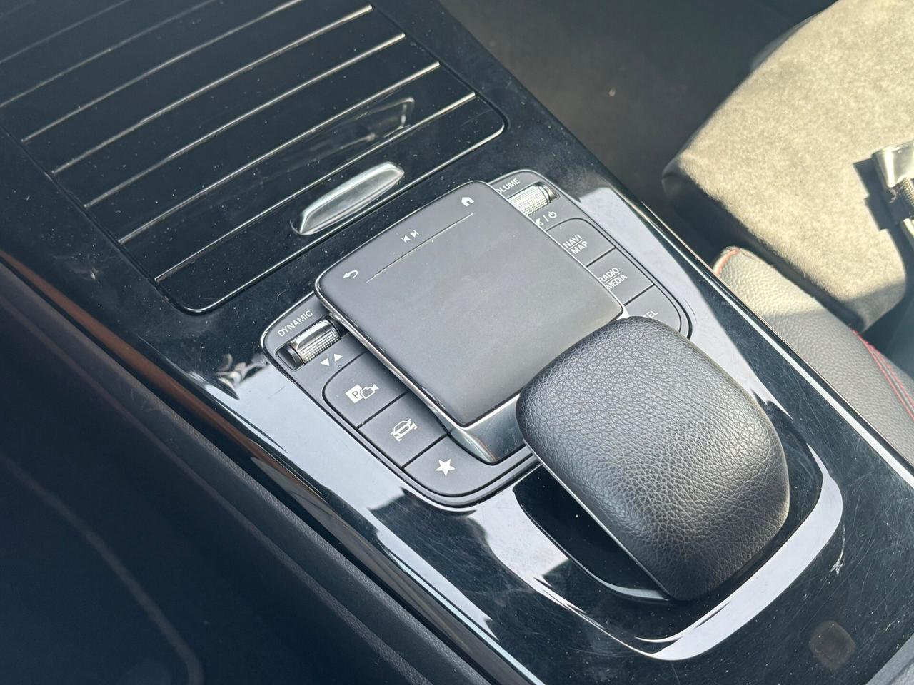 Mercedes-benz A 180 d Automatic Premium Amg Line