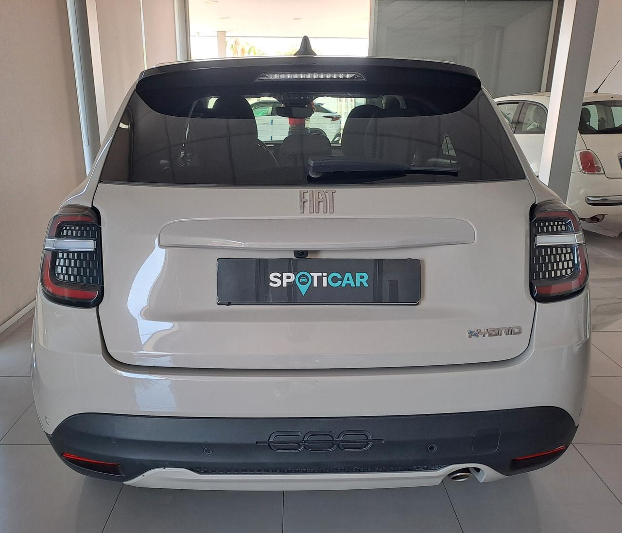 Fiat 600 1.2Hybrid 110 CV DCT MHEV La Prima