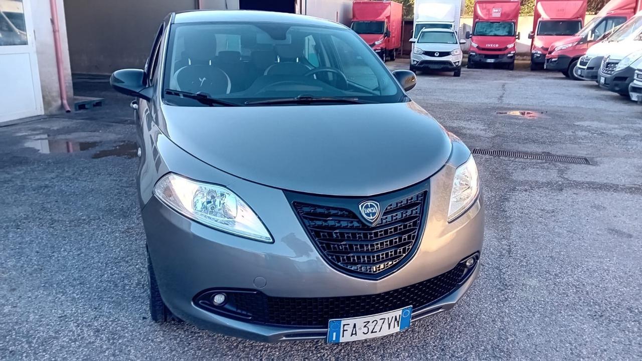 Lancia ypsilon 1.2 benz km 94000-09/2015