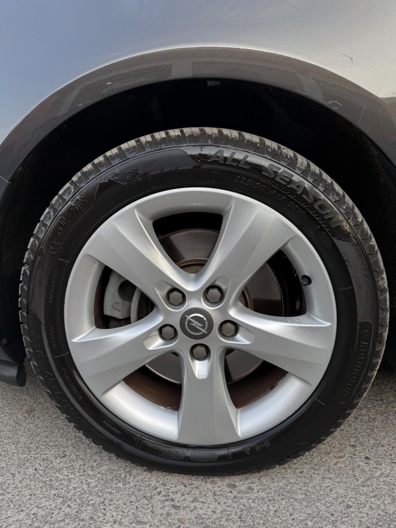 Opel Zafira Tourer 1.4 Turbo 140CV GPL Cosmo