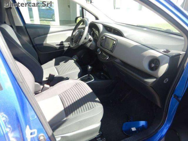 TOYOTA Yaris Yaris III 2017 5p 1.5h Business - FV156FC