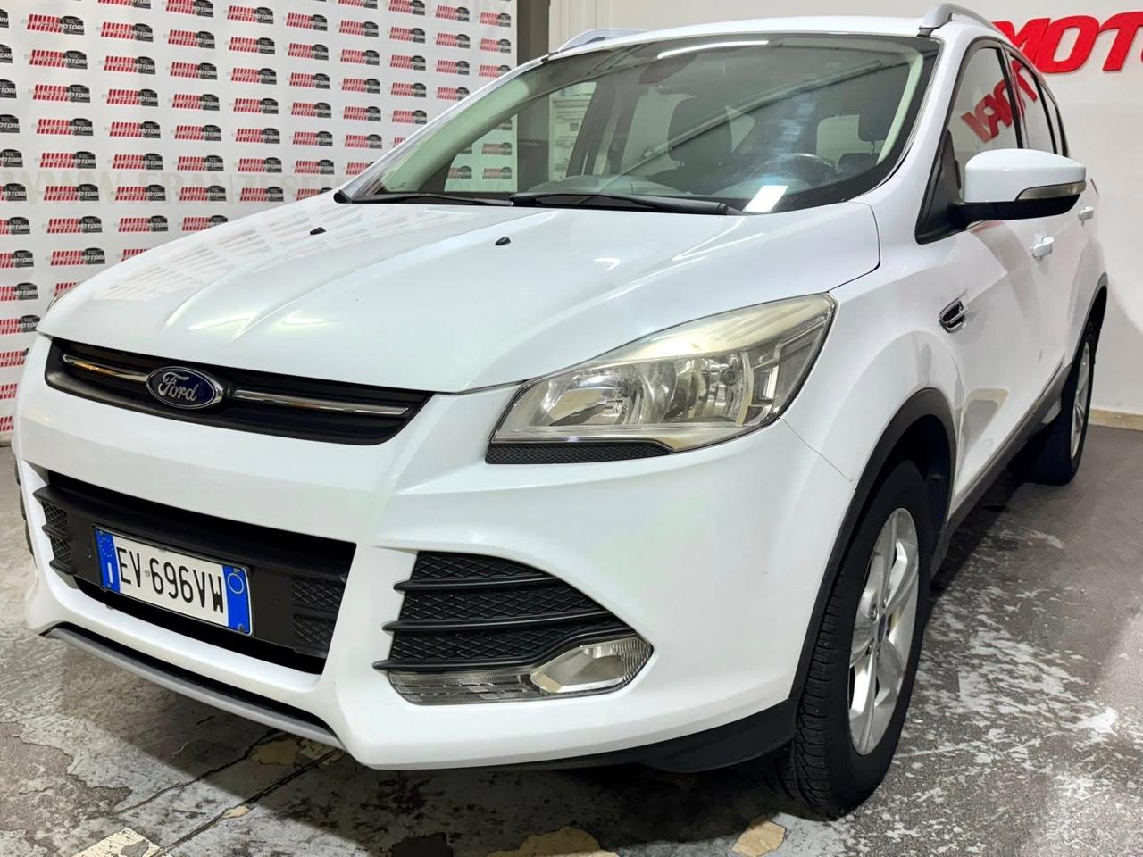Ford Kuga 2.0 TDCI 140 CV 2WD Titanium