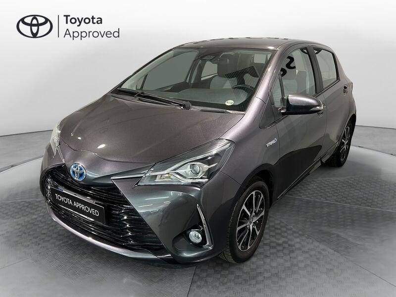 Toyota Yaris 1.5 Hybrid 5 porte Active AREA C FREE + CERCHI IN LEGA + CAR PLAY