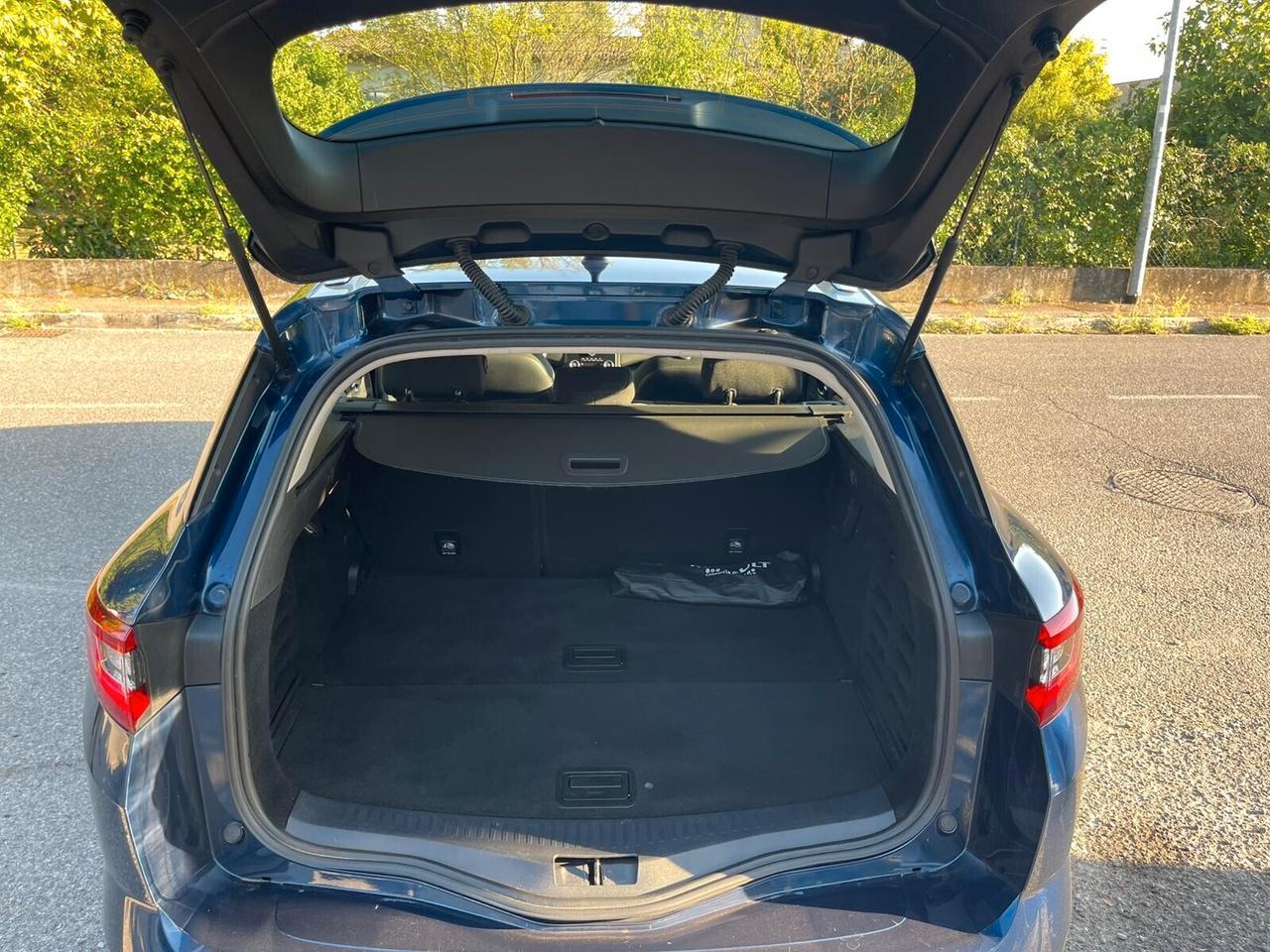 Renault Megane M&amp;eacute;gane Sporter dCi 8V 110 CV EDC Energy Intens