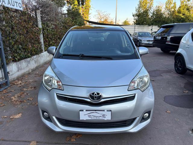 TOYOTA Verso-S 1.4D MT Style Navi, Tetto