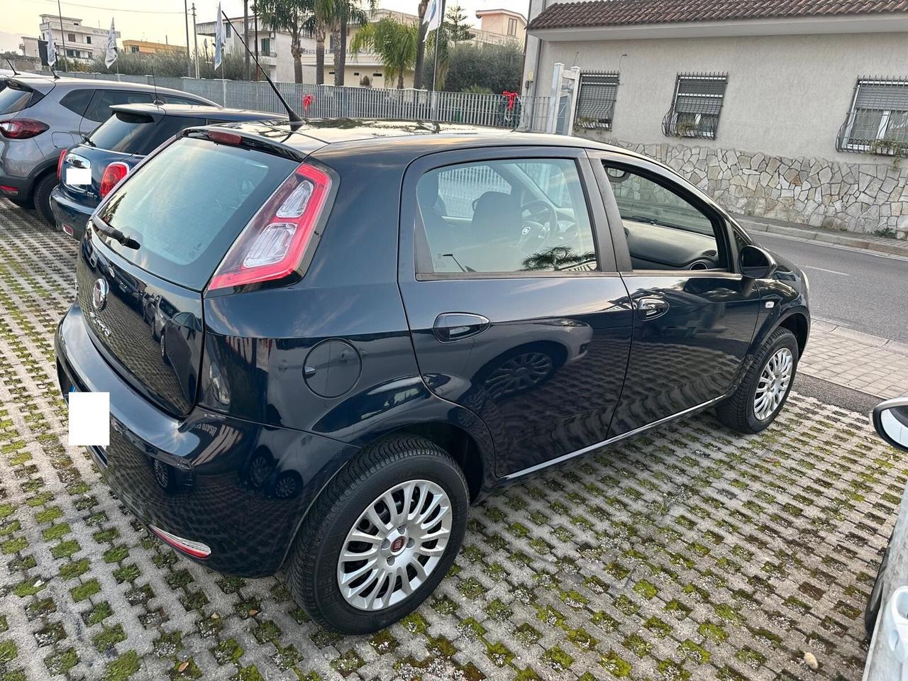 Fiat Punto 1.4 8V 5 porte Natural Power Lounge-05/2013