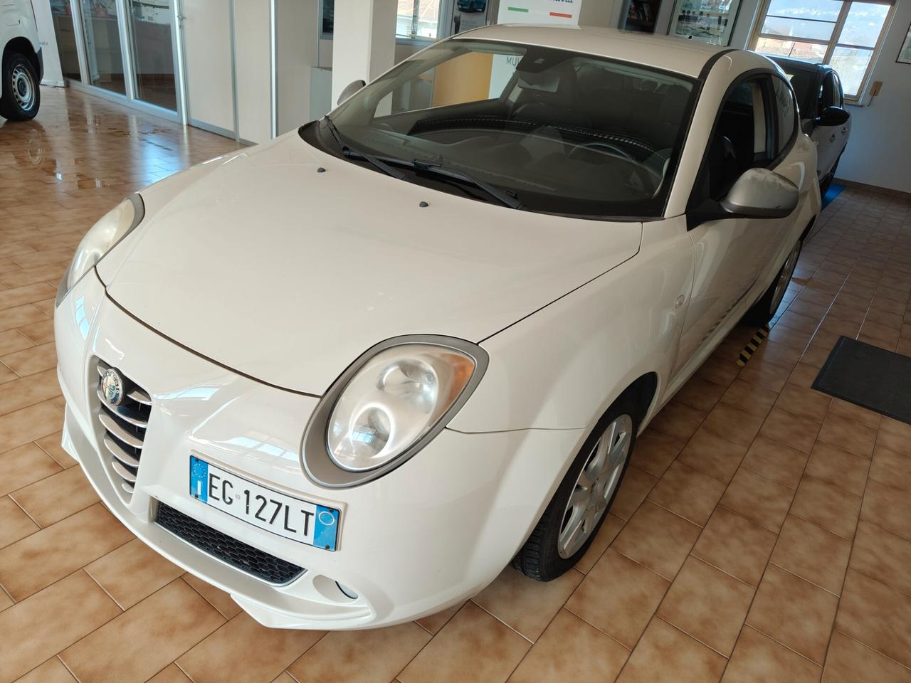 Alfa Romeo MiTo 1.3 JTDm-2 95 CV S&S Distinctive