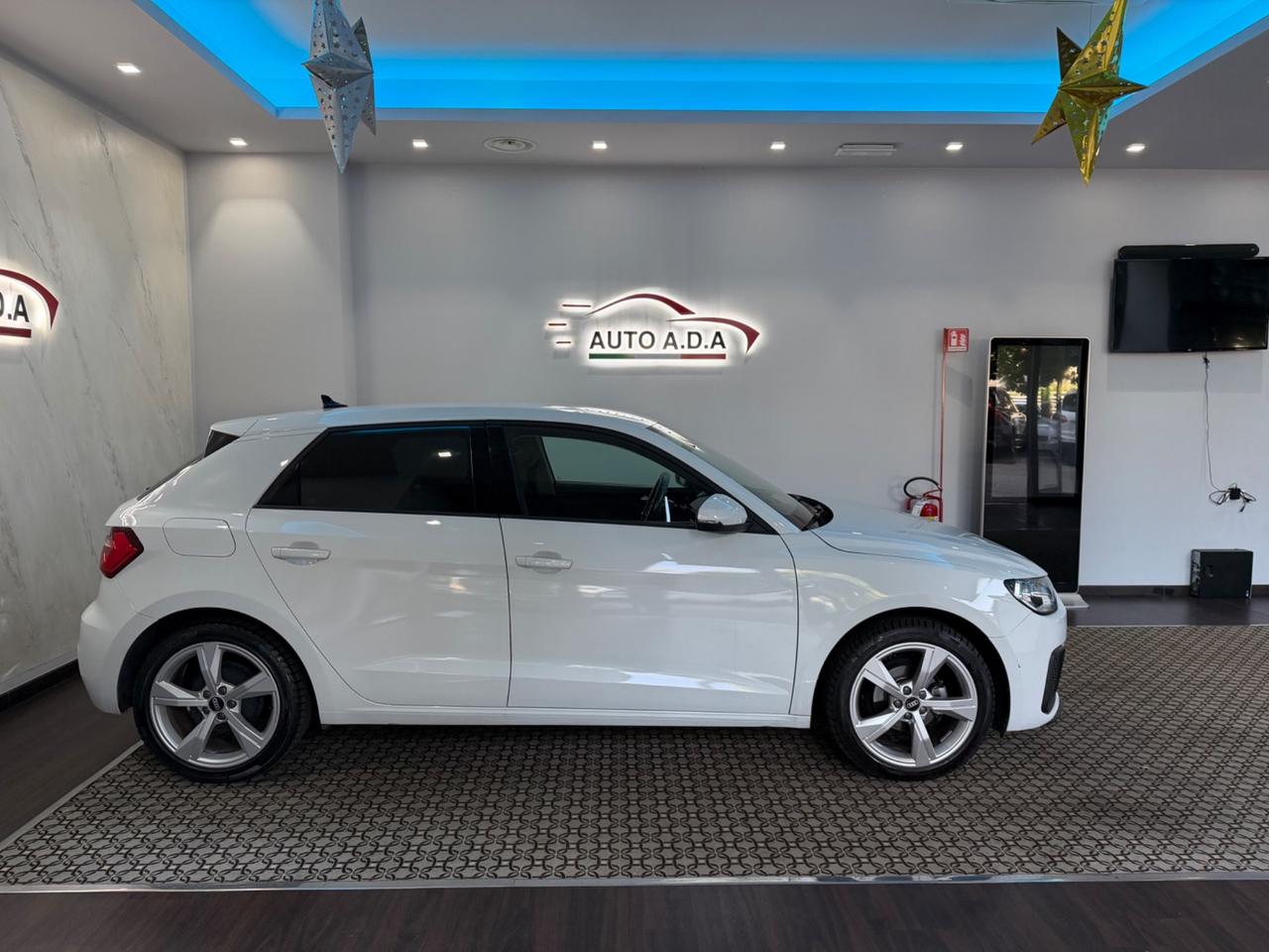 Audi A1 SPB 30 TFSI Identity Black