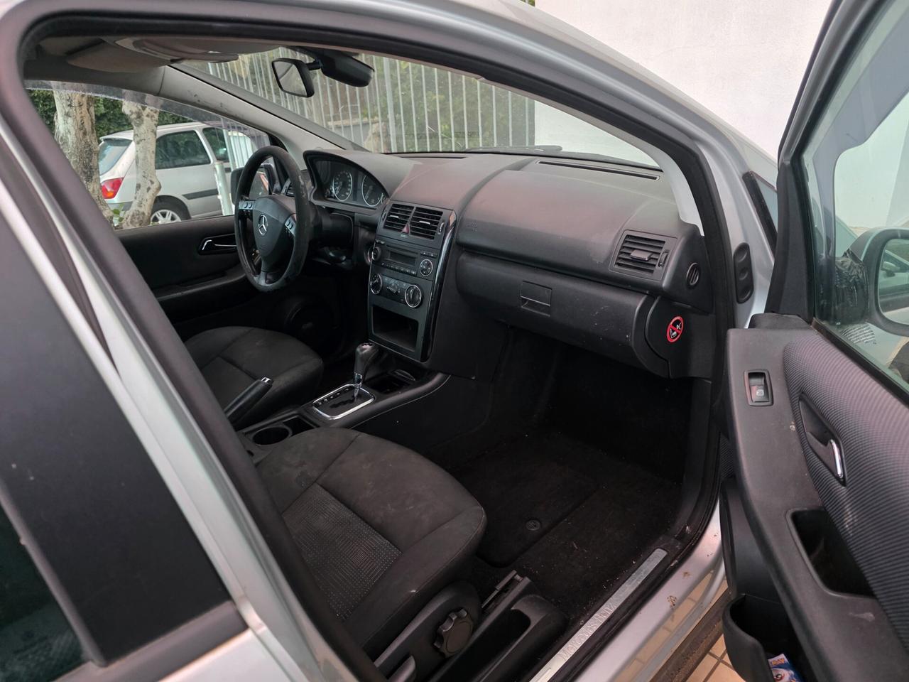 Mercedes-benz A 180 160 CDI AUTOMATIC Elegance