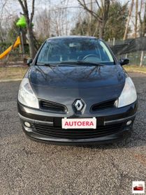 RENAULT - Clio - 1.2 5p. Dynamique