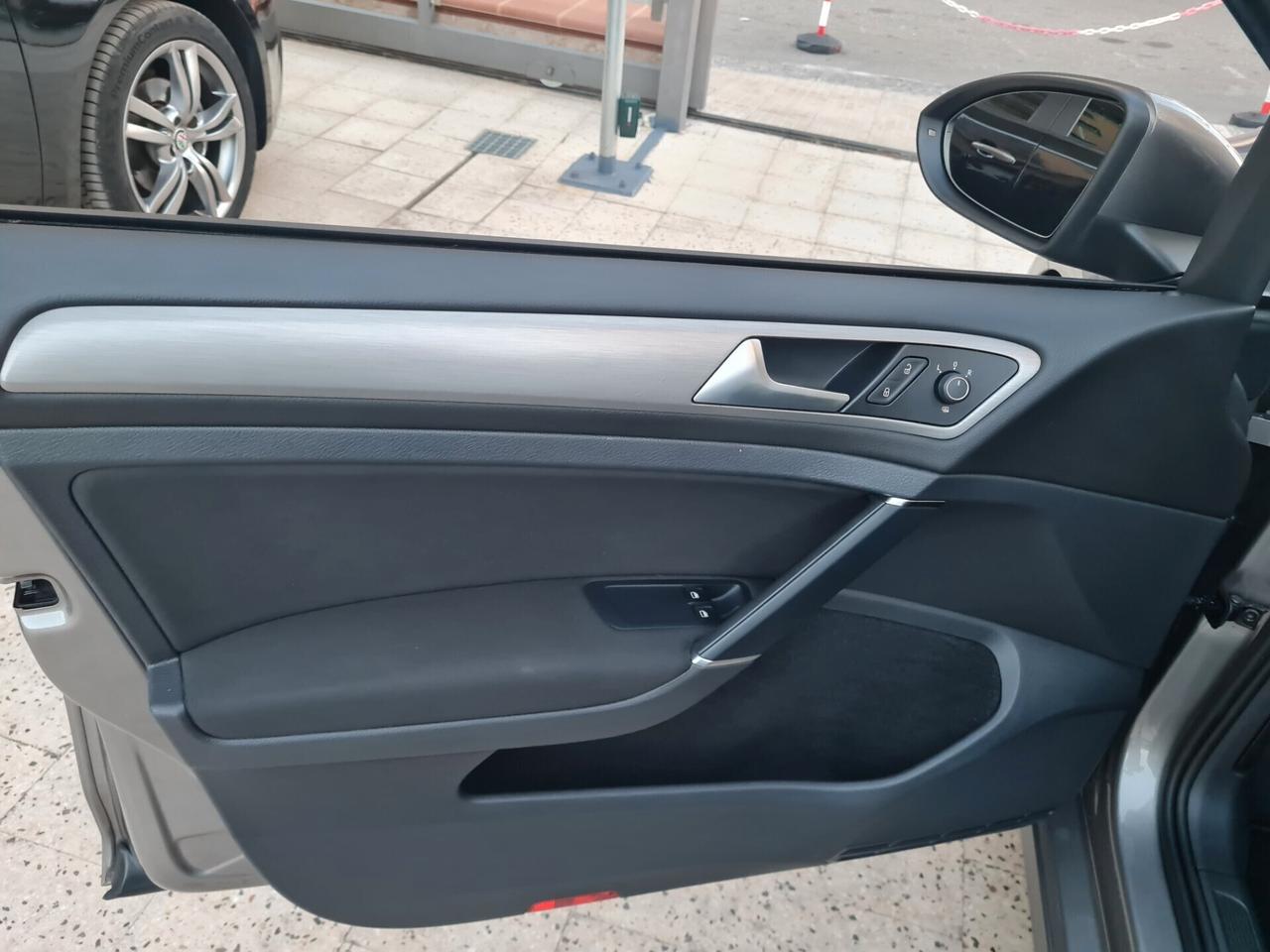 VOLKSWAGEN Golf 1.6 TDI 115 CV 5p. Business Blue