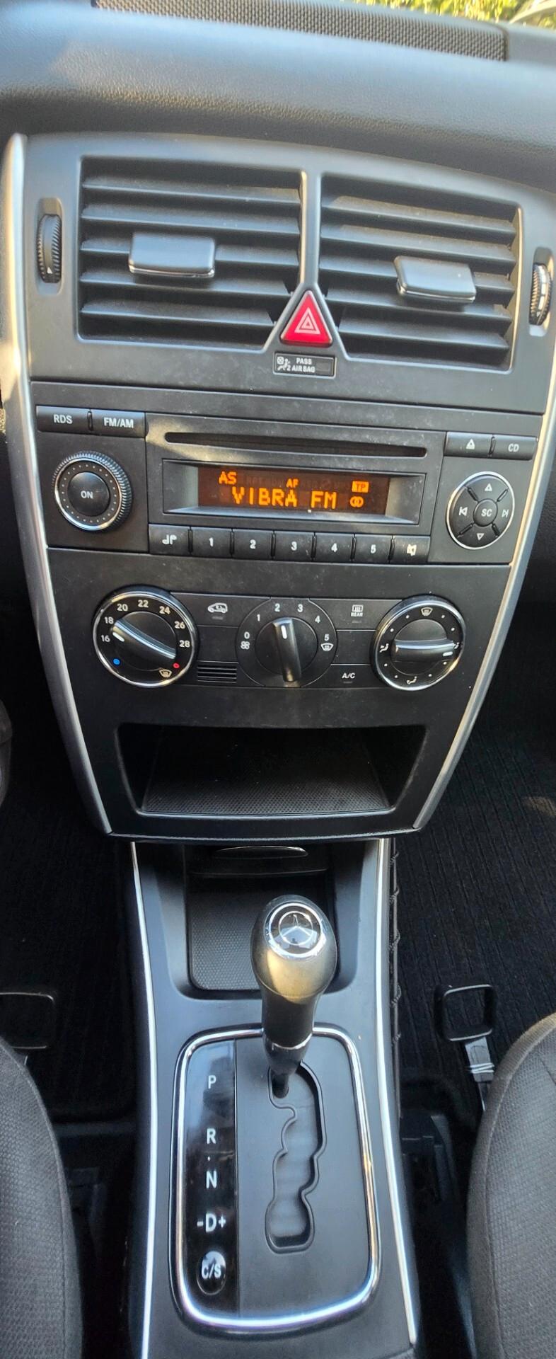 Mercedes-benz B 200 CDI Premium