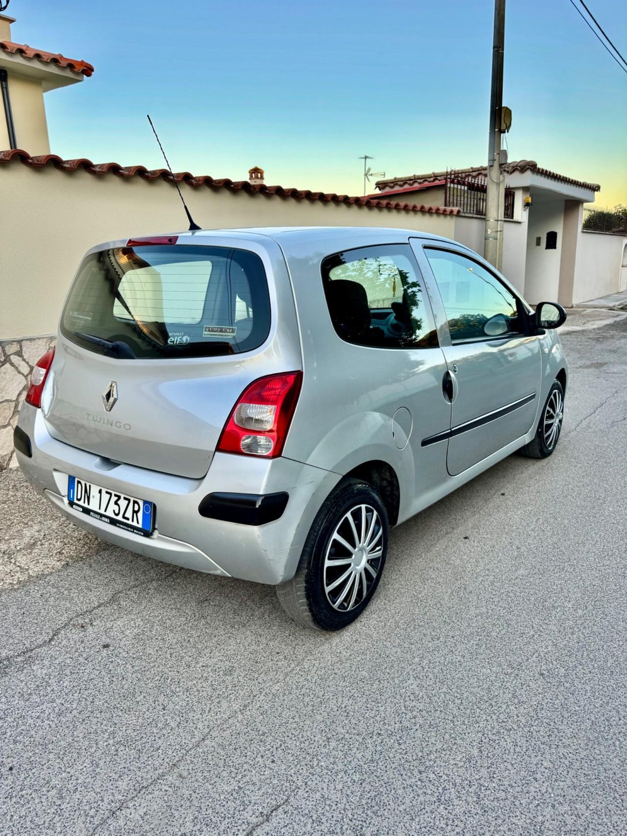 Renault Twingo 1.2 8V Confort unica proprietaria