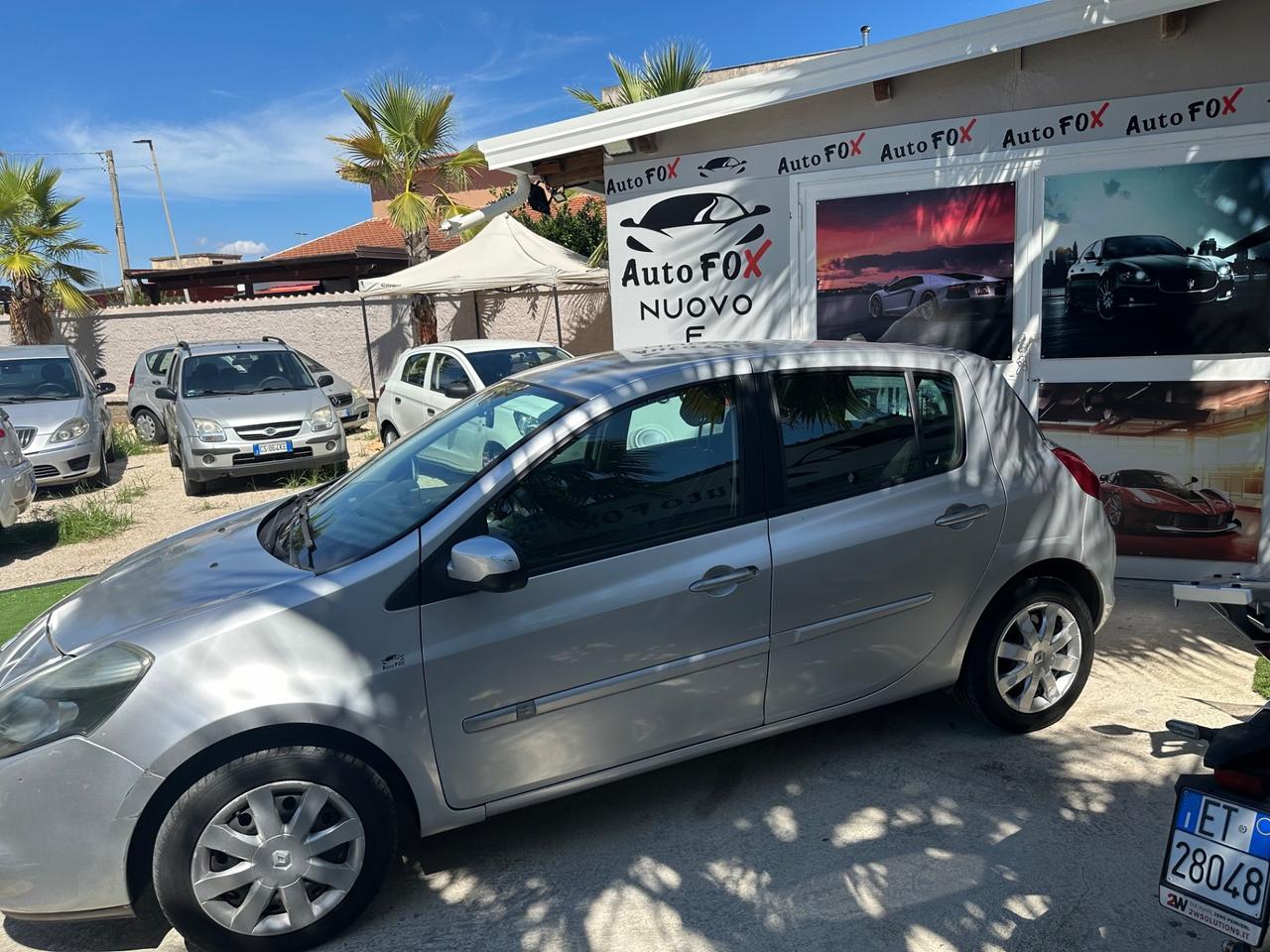 Renault Clio 1.2 16V 5 porte Luxe