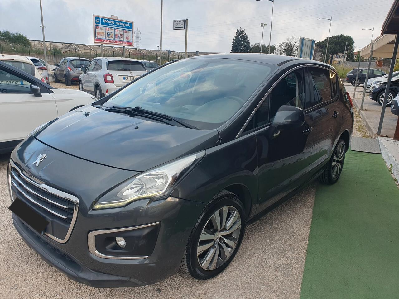 Peugeot 3008 1.6 HDi 115CV Business