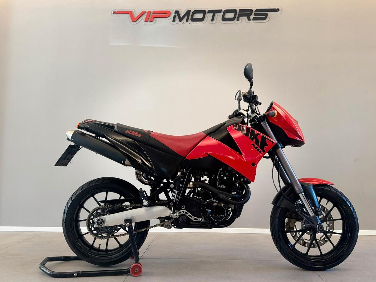 KTM DUKE 620 MOTARD PARI AL NUOVO ISCRITTA ASI UNICO PROPRIETARIO