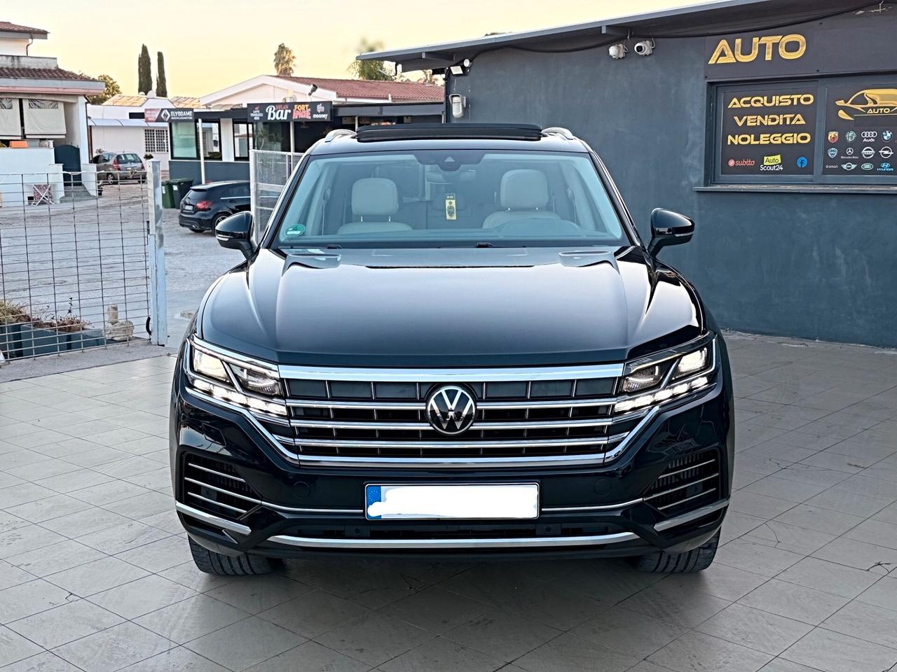 Volkswagen Touareg 3.0 V6 TSI eHybrid 462 CV R