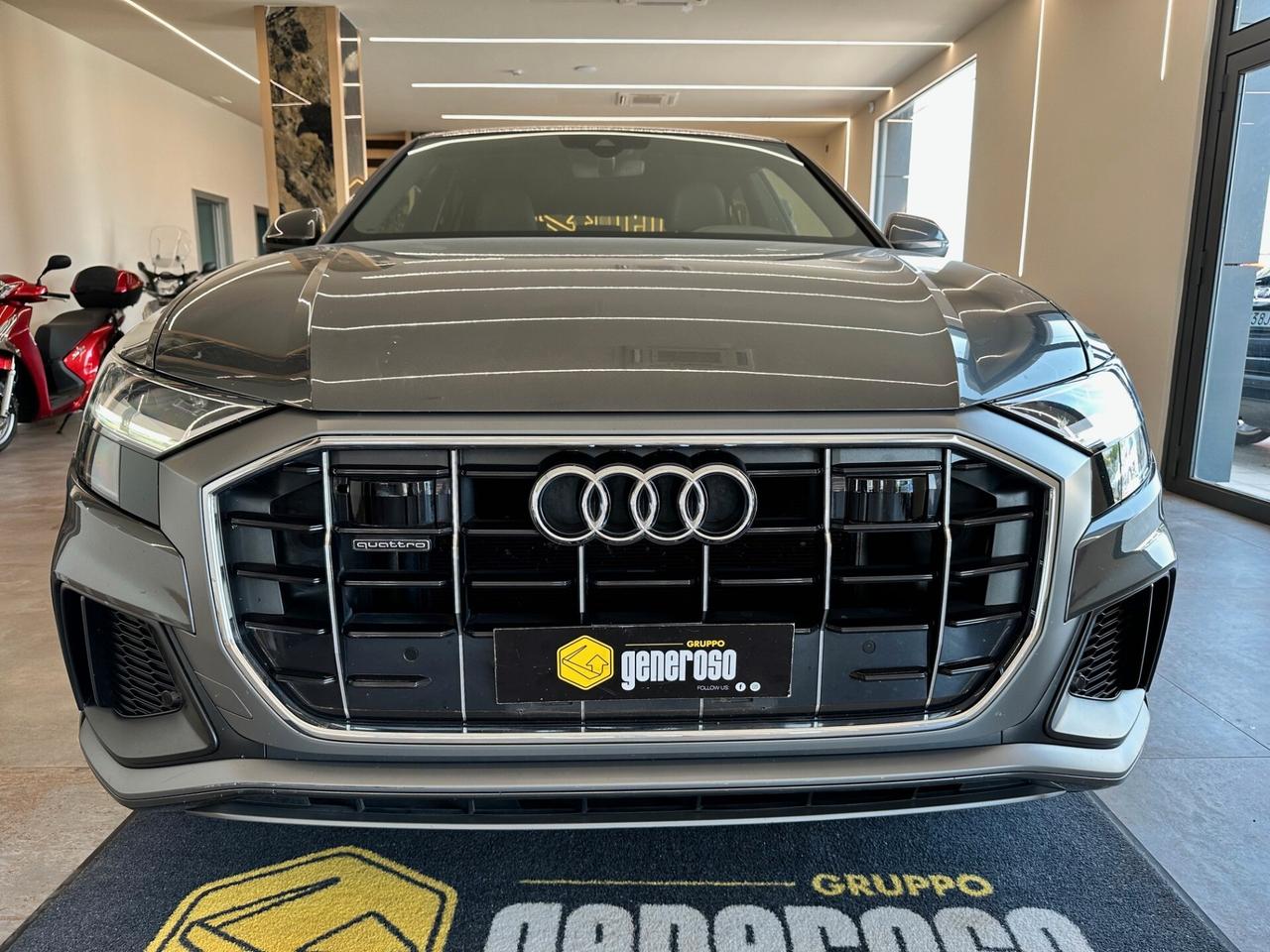 Audi Q8 50 TDI 286 CV quattro S Line 2019