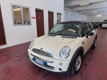 Mini Mini 1.6 16V One de luxe BENZINA NEOPAT
