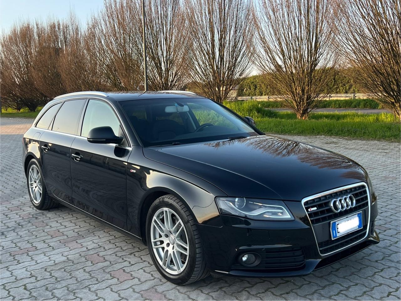 Audi A4 Avant 2.0 TDI 143CV F.AP.