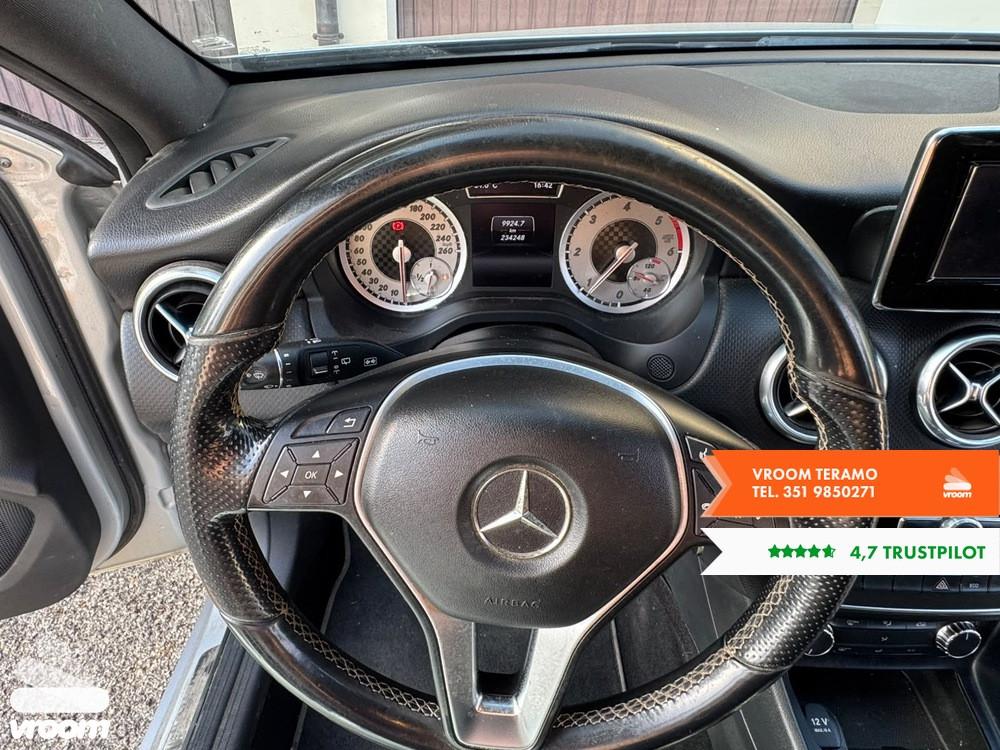 MERCEDES Classe A (W176) A 180 CDI Night Edition
