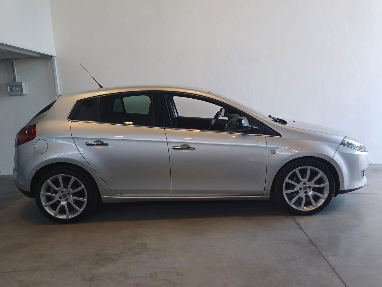 Fiat Bravo 1.6 MJT 120 CV DPF sport Lega18"