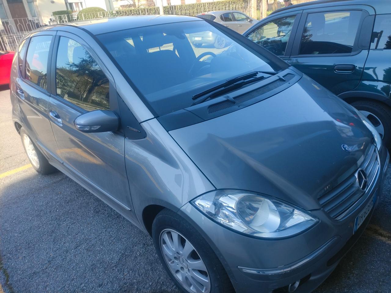 Mercedes-benz A 180 160 CDI Elegance