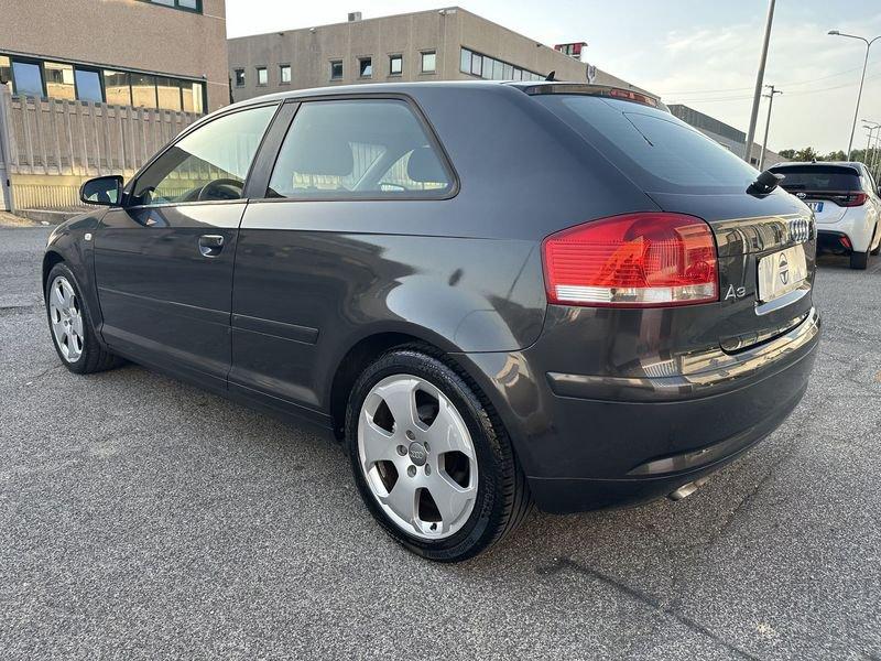 Audi A3 A3 1.9 tdi Ambition 105cv