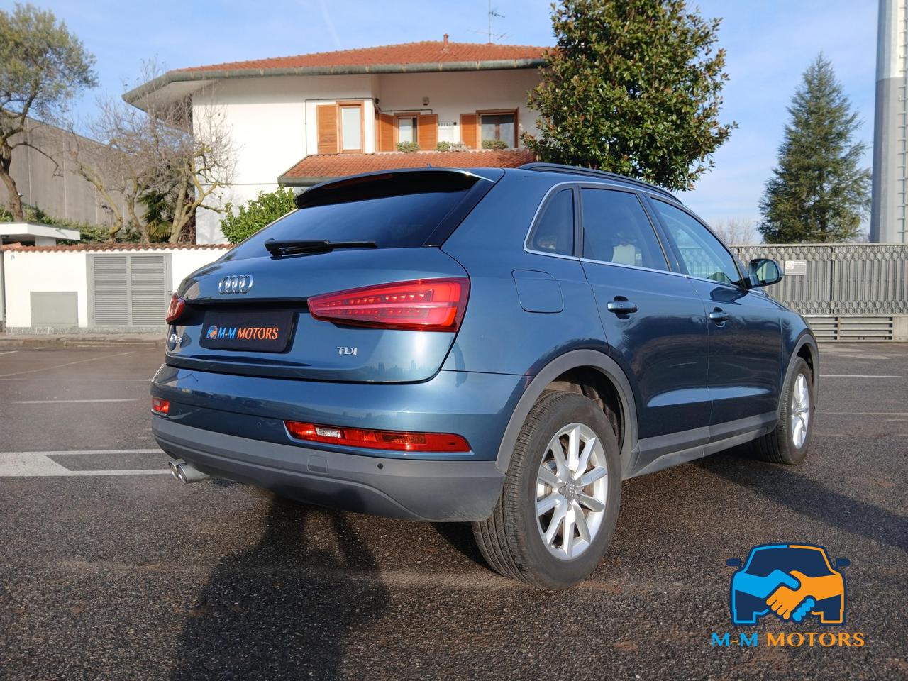 Audi Q3 2.0 tdi Business 120cv