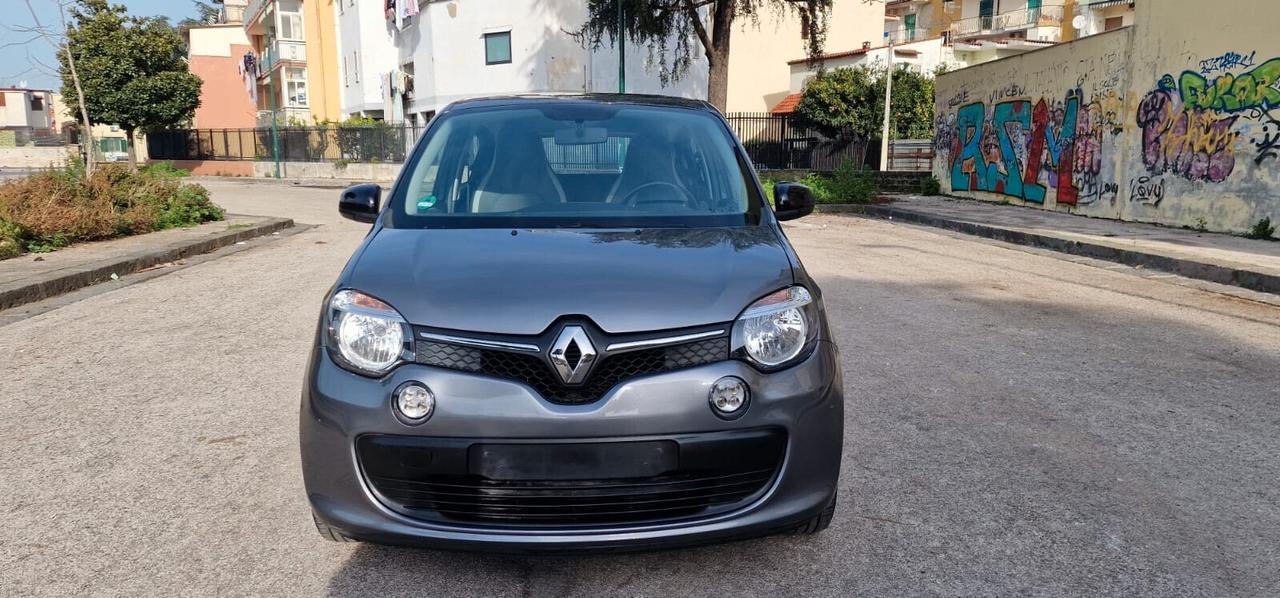 Renault Twingo 1.0 70cv LIMITED SOLI 52.000KM