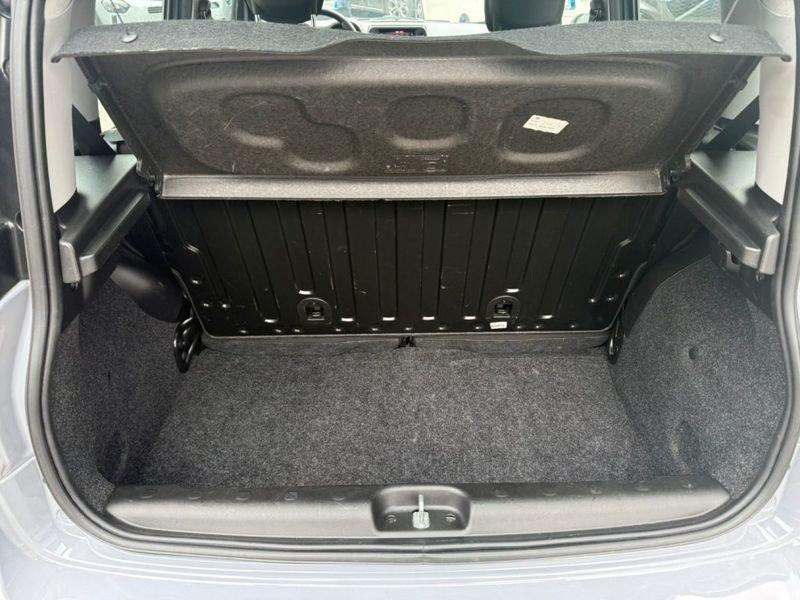 FIAT Panda 1.0 FireFly S&S Hybrid City Cross