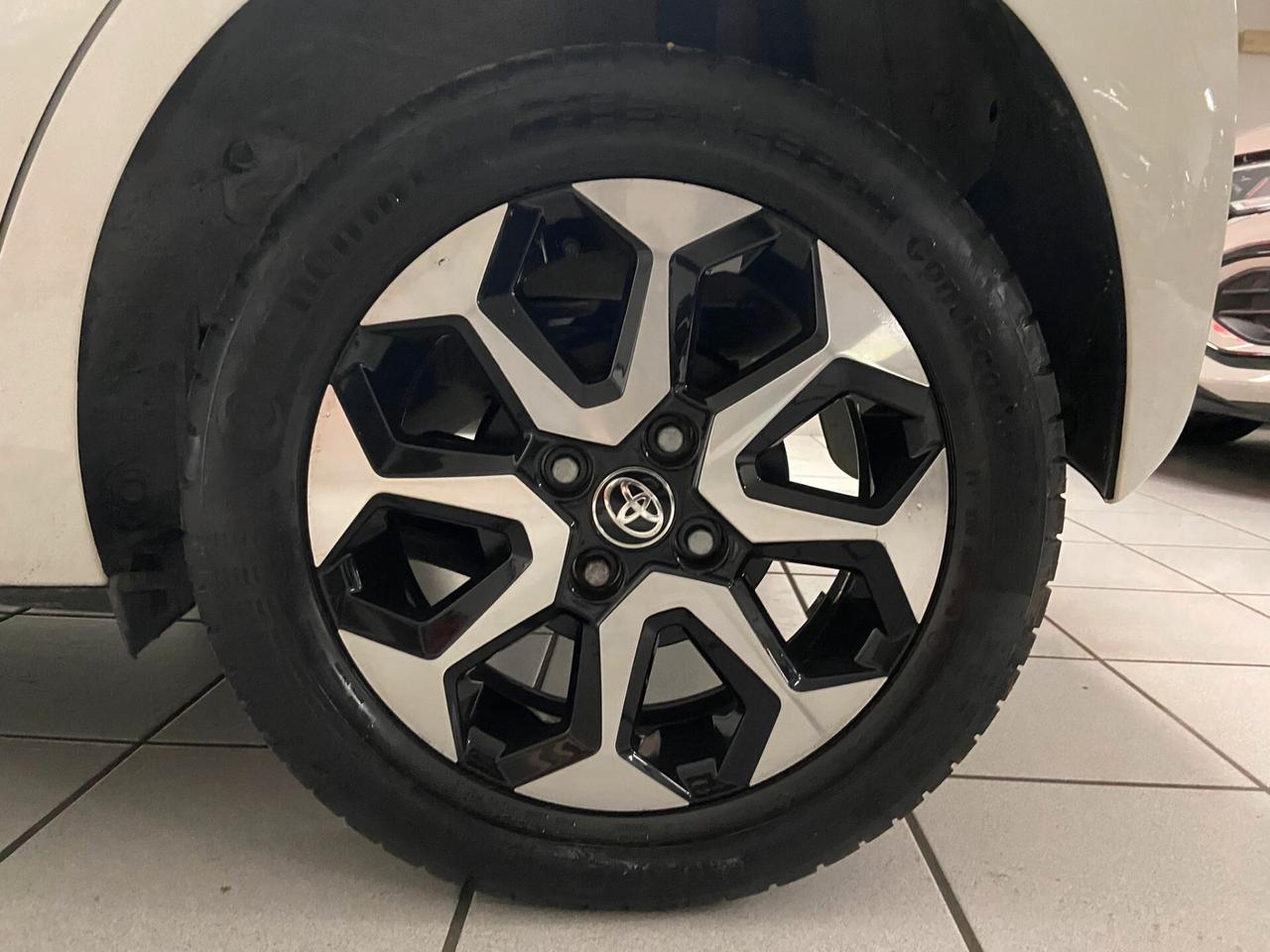 Toyota Aygo 1.0 VVT-i 72 CV 5 porte x-cite