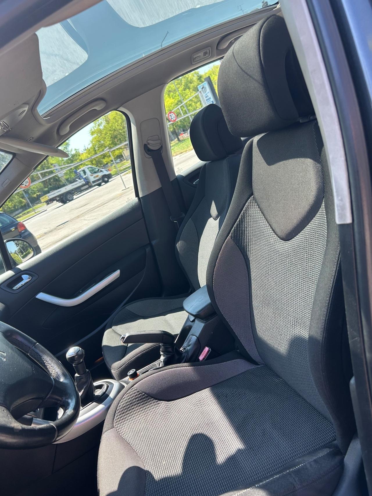 Peugeot 308 1.6 HDi 90CV FAP 5p. Premium