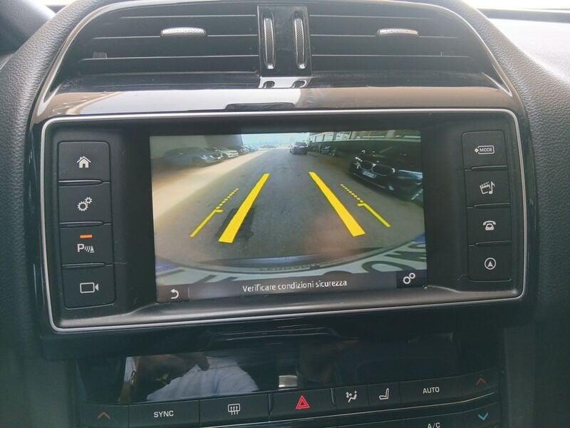 Jaguar F-Pace 2.0D i4 180cv R-SPORT AWD