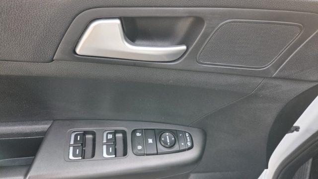 KIA Sportage 1.6 CRDI 115 CV 2WD Urban PERMUTE OK NEOPATENTATI