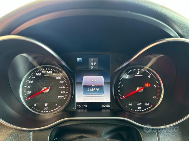 MERCEDES-BENZ GLC 220 d 4Matic Sport