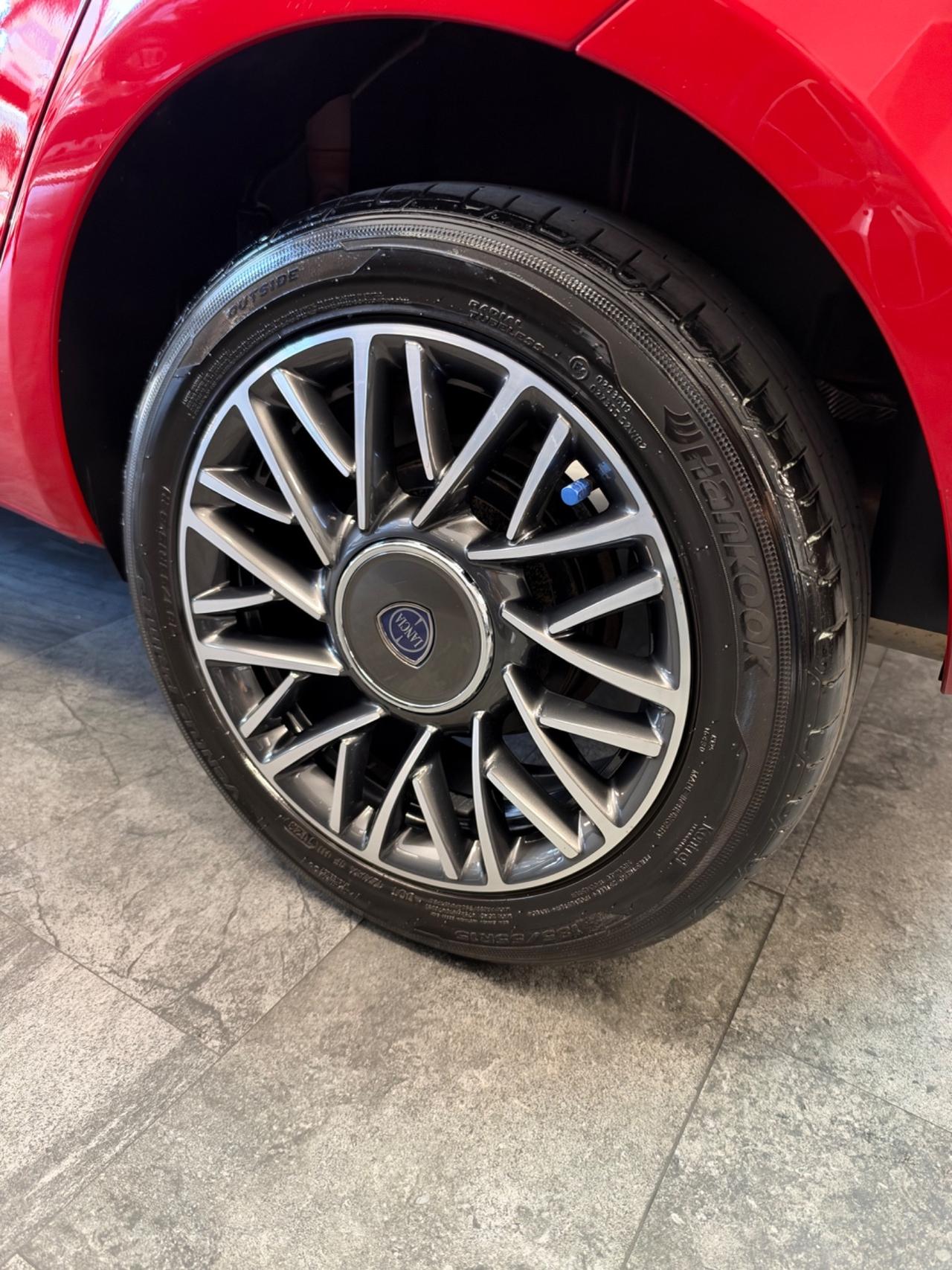 Lancia Ypsilon 1.3 MJT 95 CV Lounge