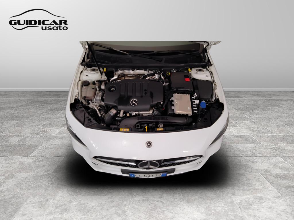 Mercedes-Benz Classe A - W177 2018 - A 180 d Premium auto