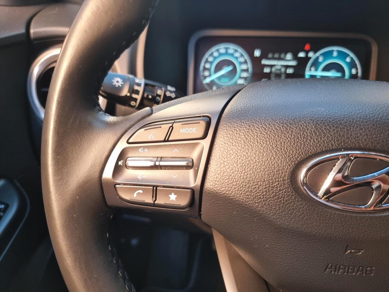 Hyundai Kona 1.6 CRDI Hybrid 48V iMT XLine 136 CV