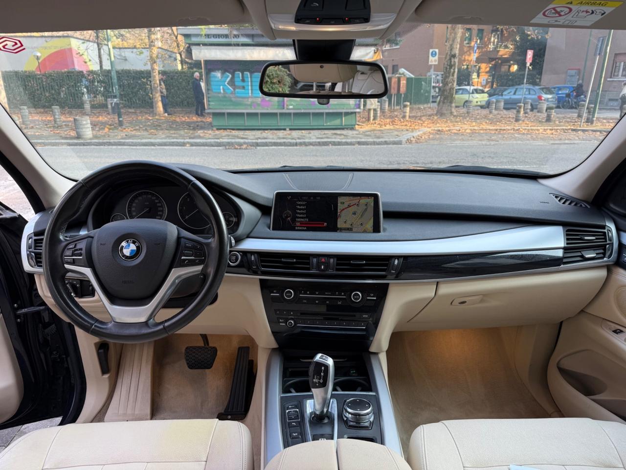 Bmw X5 xDrive30d 258CV Business