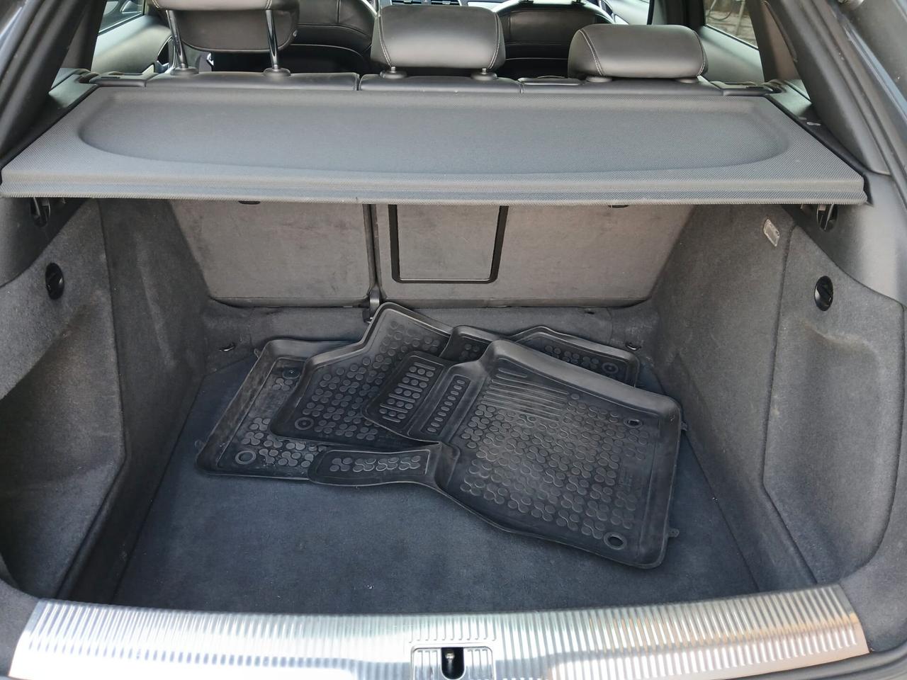 Audi Q3 2.0 TDI 177 CV quattro S tronic Line Edition