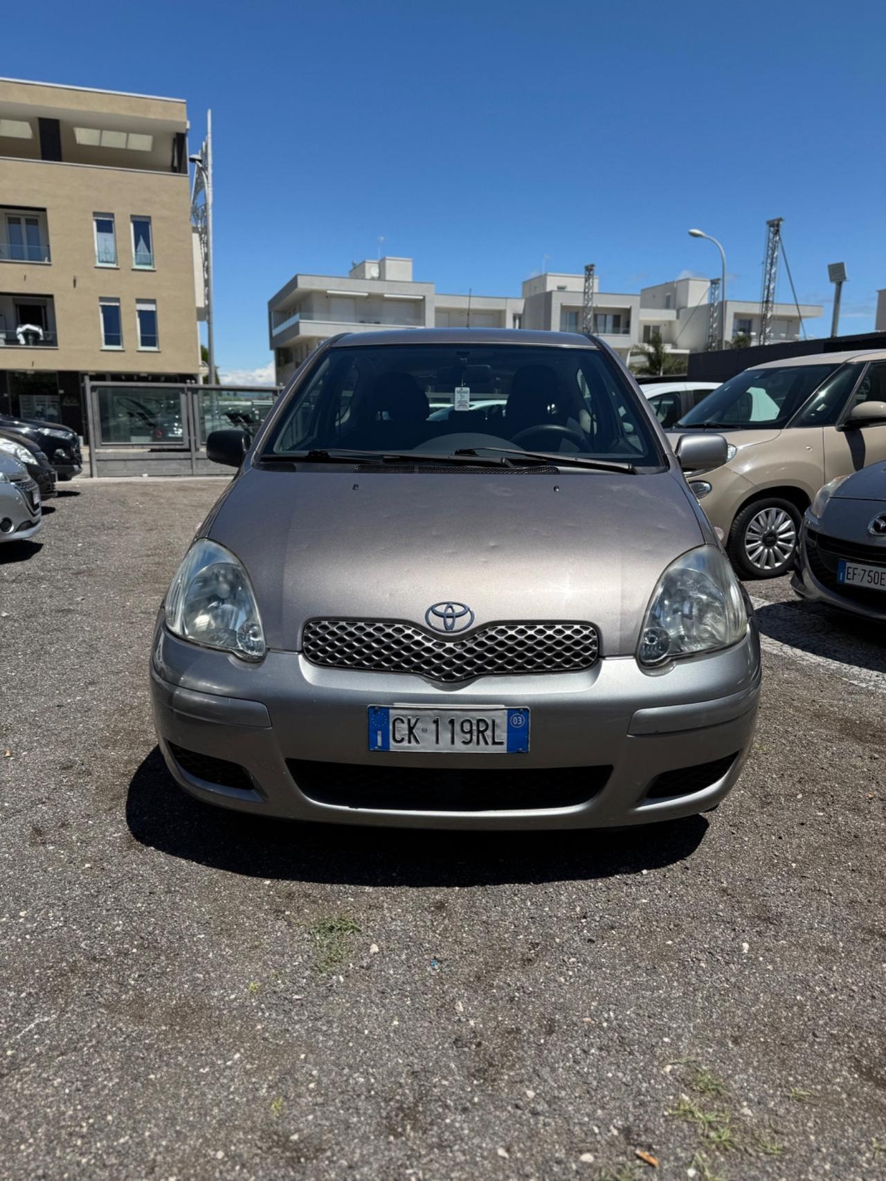 Toyota Yaris 1.4 tdi D-4D cat 3 porte Sol