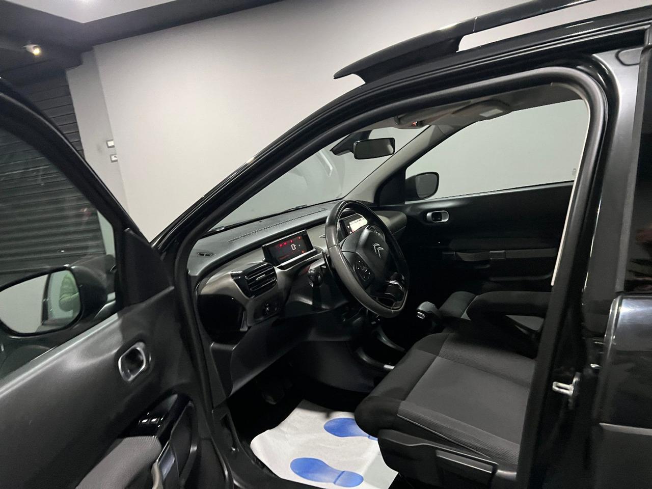 Citroen C4 Cactus 1.6 BlueHDi 100 EAT6 Shine CAMBIOAUTOM/NAVI/RETROC