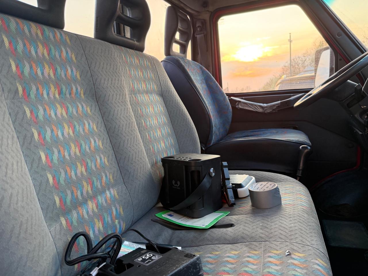 IVECO 35E10A CARRO ATTREZZI COME-AR – PIANALE ALLUMINIO + VERRICELLO