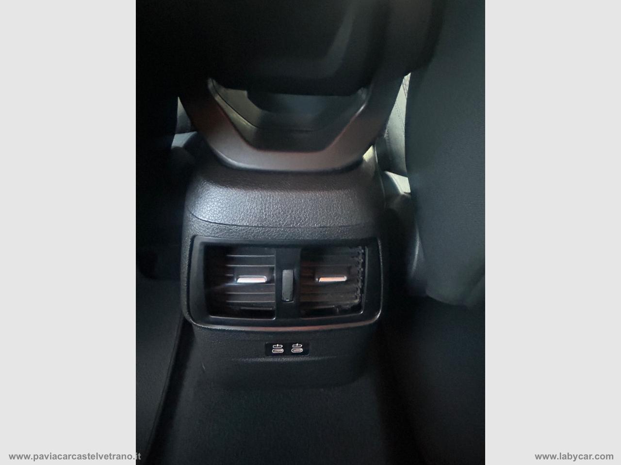 BMW 218d Active Tourer Luxury