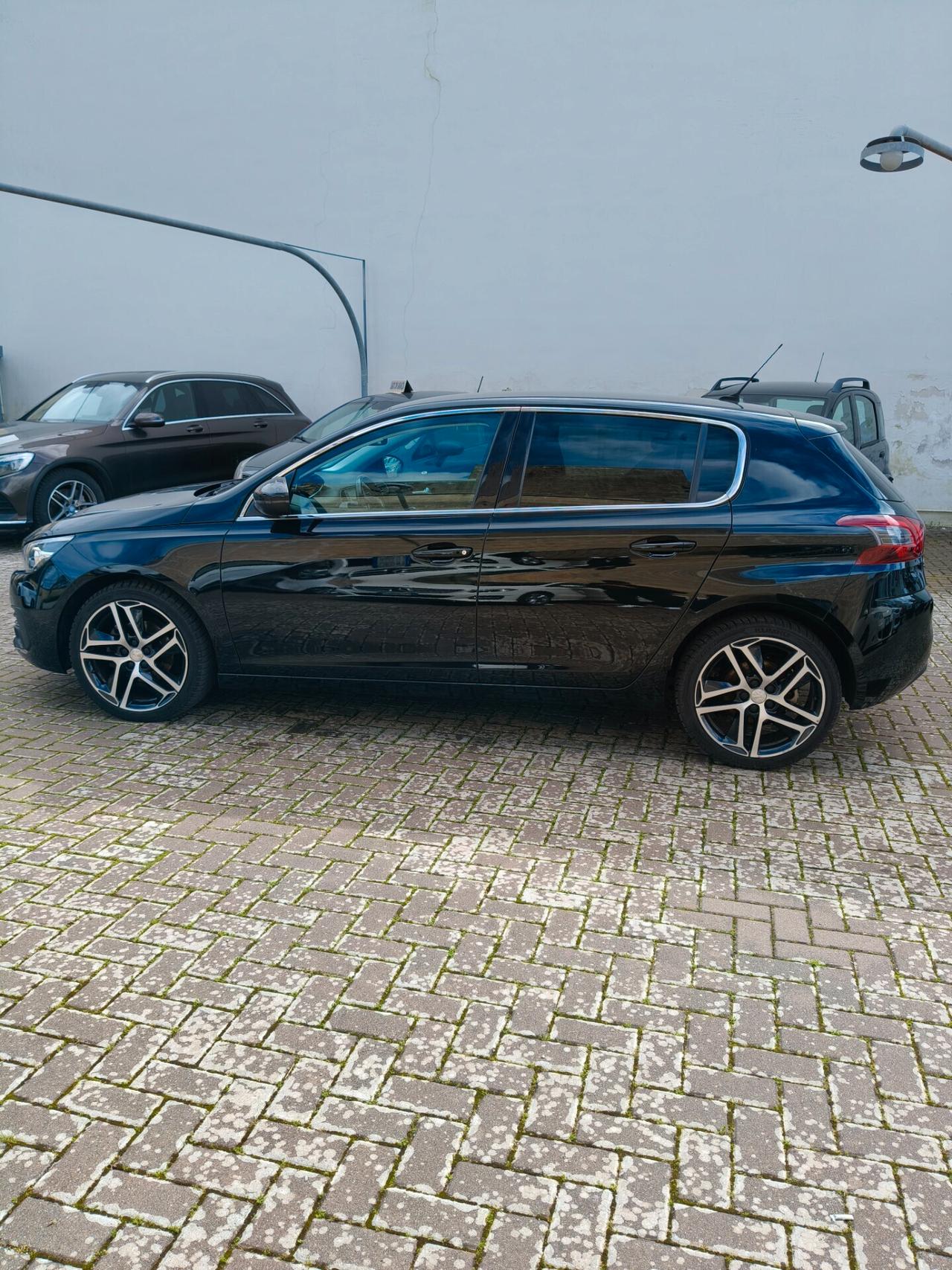 Peugeot 308 BlueHDi 120 S&S EAT6 GT Line