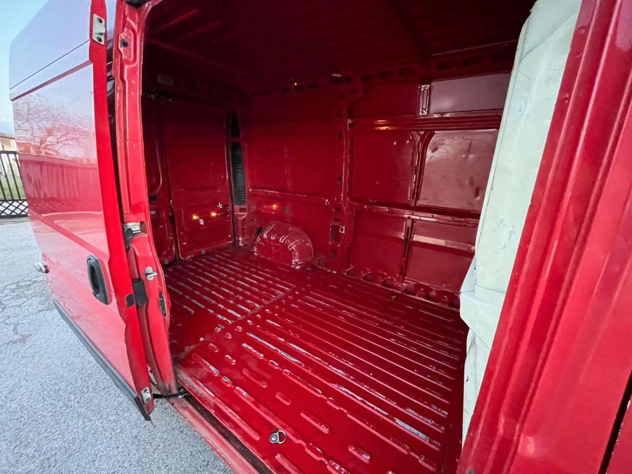 PEUGEOT BOXER 335 L2 H2 2.2 BlueHDi 140 CV * FURGONE