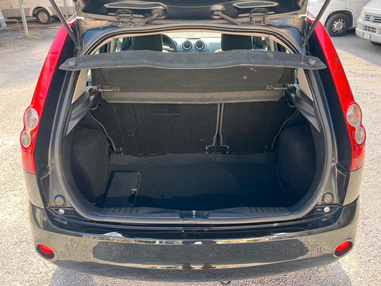 Ford Fiesta 1.4 TDCi 70CV 12 MESI DI GARANZIA
