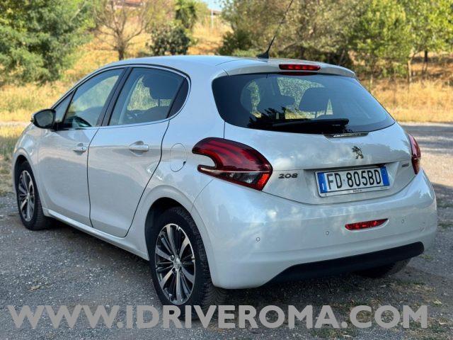PEUGEOT 208 Cambio automatico/ navi/telecamera +GPL